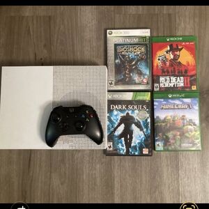 White and Black Series S Console with Wireless Controller